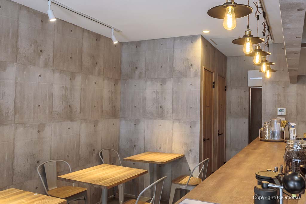 羽村・まいまいず珈琲の、店内