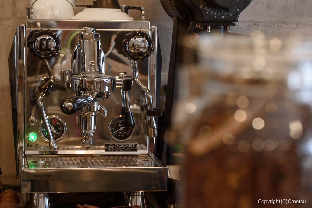 羽村・まいまいず珈琲の、エスプレッソマシン