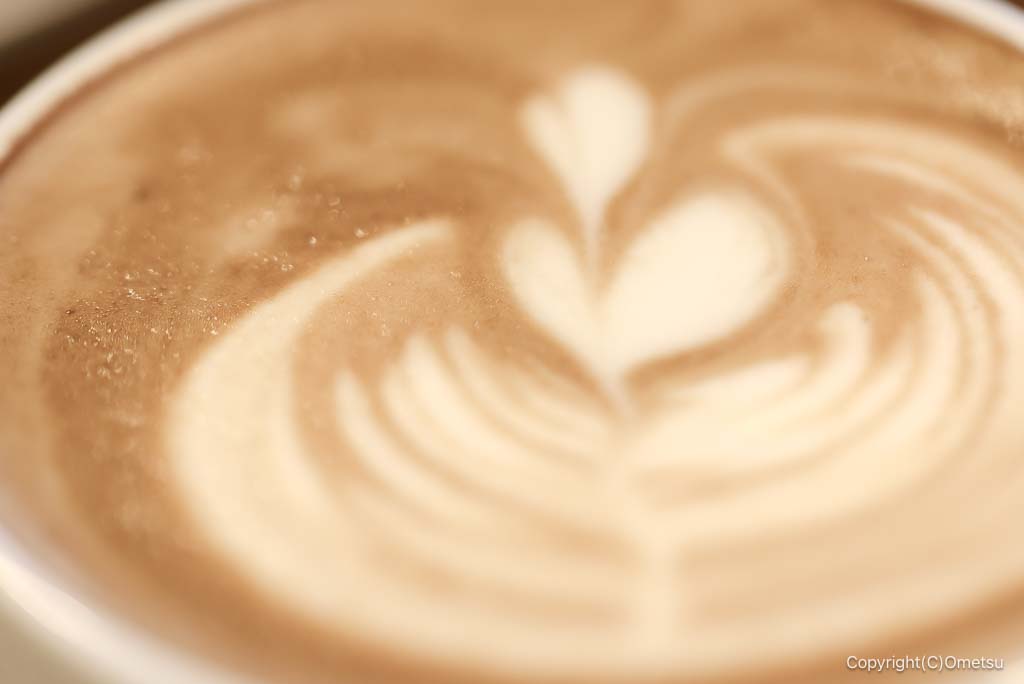 羽村・まいまいず珈琲のラテアート
