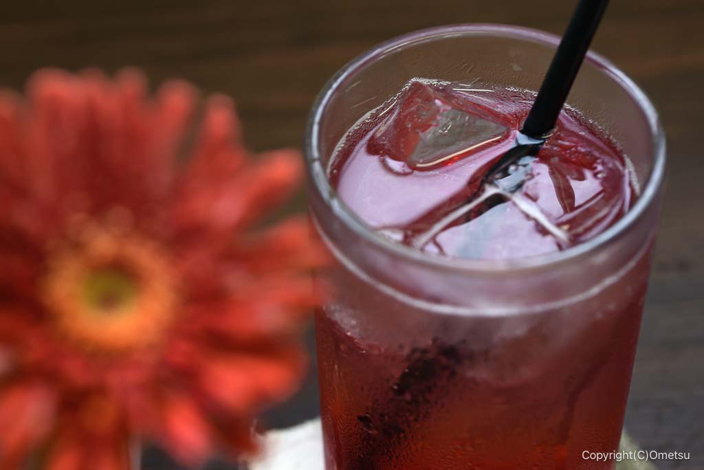 青梅・ORITOの、自家製ラズベリーソーダ