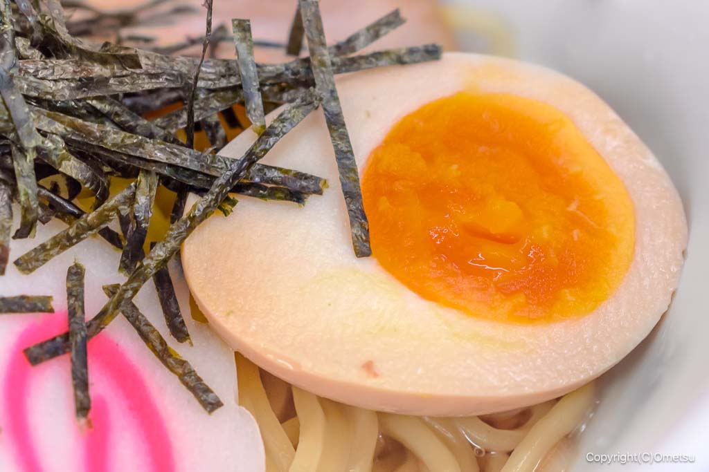 羽村・ラーメンガキ大将の、油そばの、煮卵