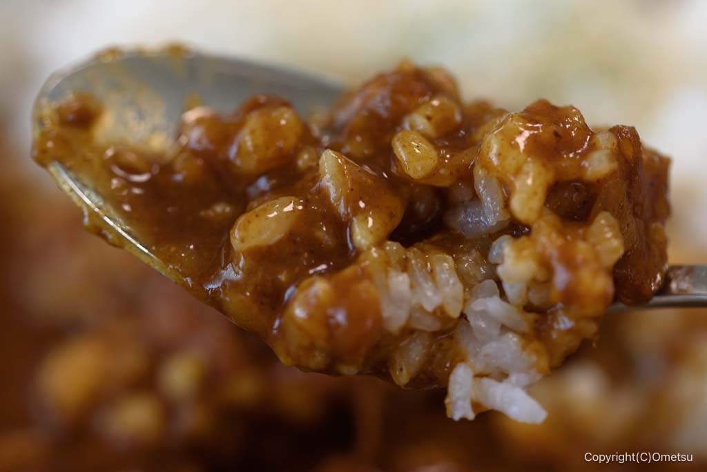 青梅市柚木町の、カレー男の、カレーとライス