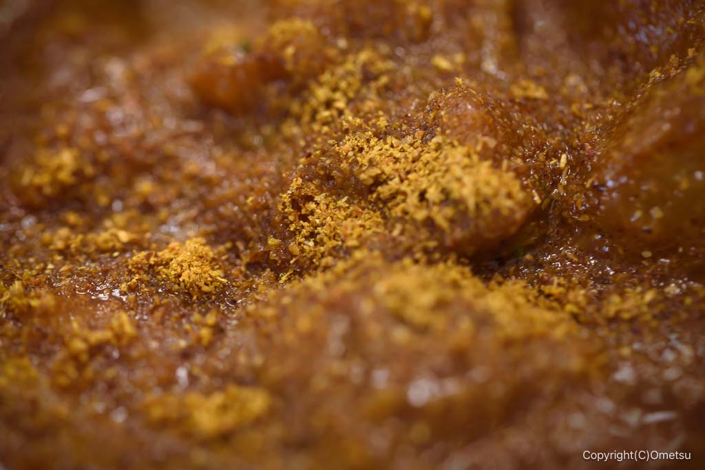 青梅市柚木町の、カレー男の、ガラムマサラかけカレー