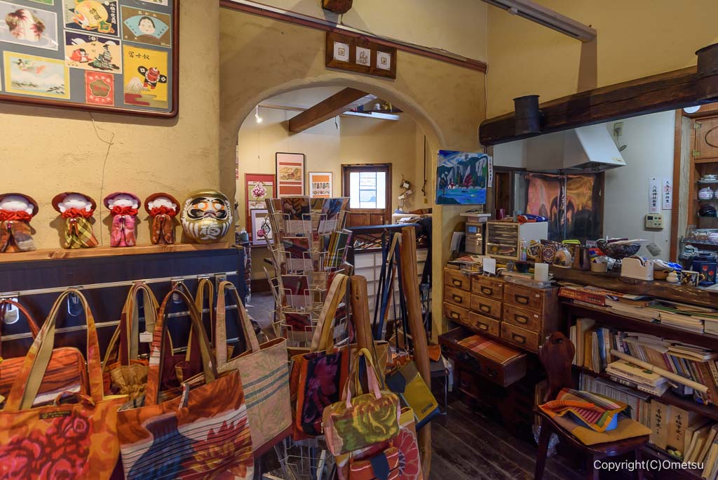 青梅・ぎゃらりー カフェ はこ哉の、青梅夜具地の小物