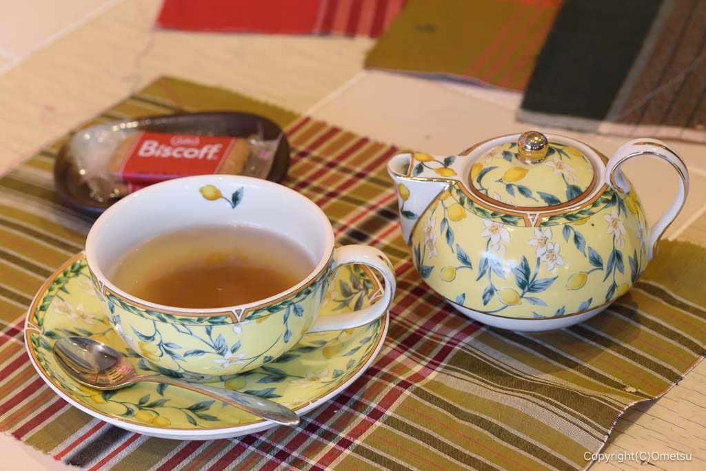 青梅・ぎゃらりー カフェ はこ哉の、黒糖生姜湯