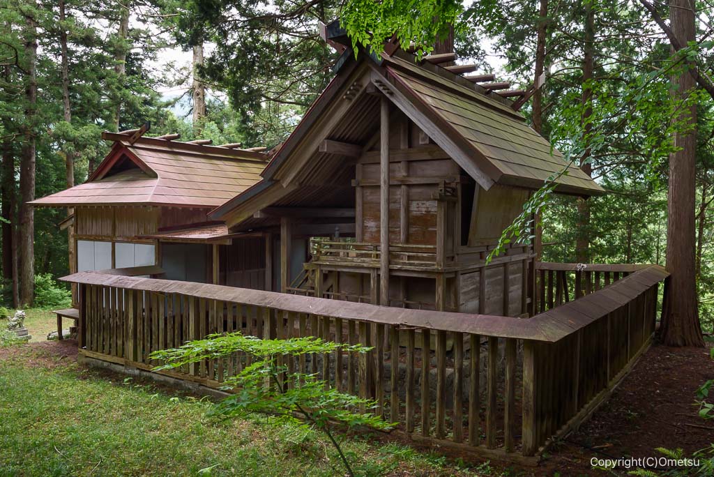 御岳山・長尾平からの日の出山