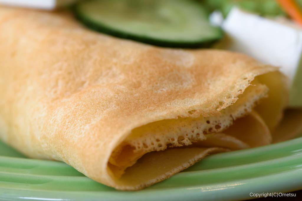 あきる野・FLORESの、クレープ生地