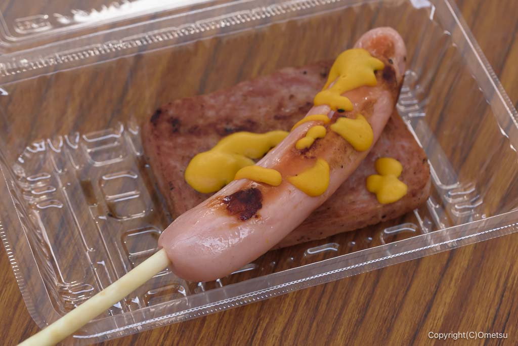 第75回福生七夕祭りの「大多摩ハム」の屋台のフランクフルトやボロニアソーセージ