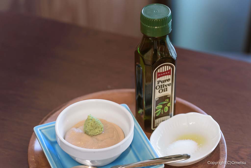 青梅市・彩り屋の、ごま豆腐