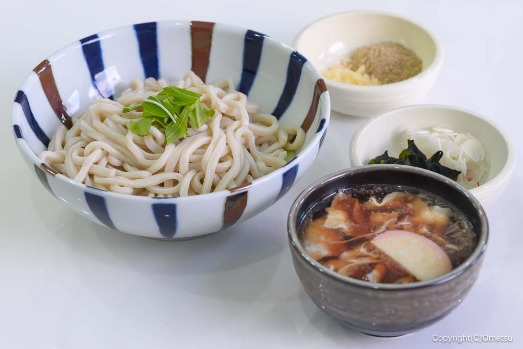 青梅・ふじ嘉の、肉汁うどん