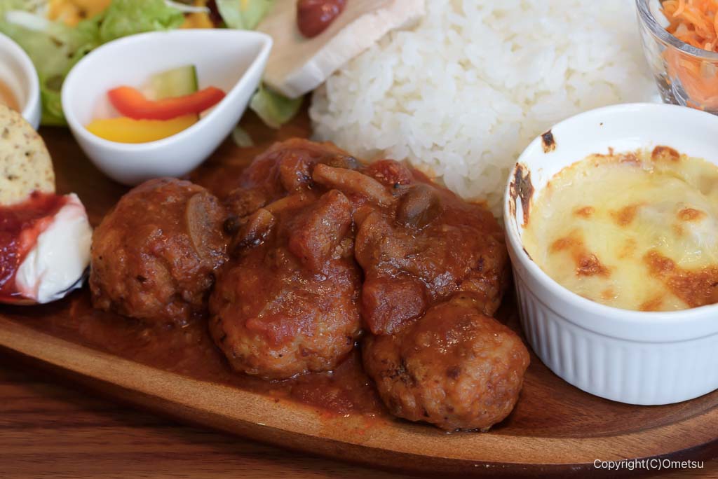 青梅市・新町の、糀cafe itoyaのミートボール