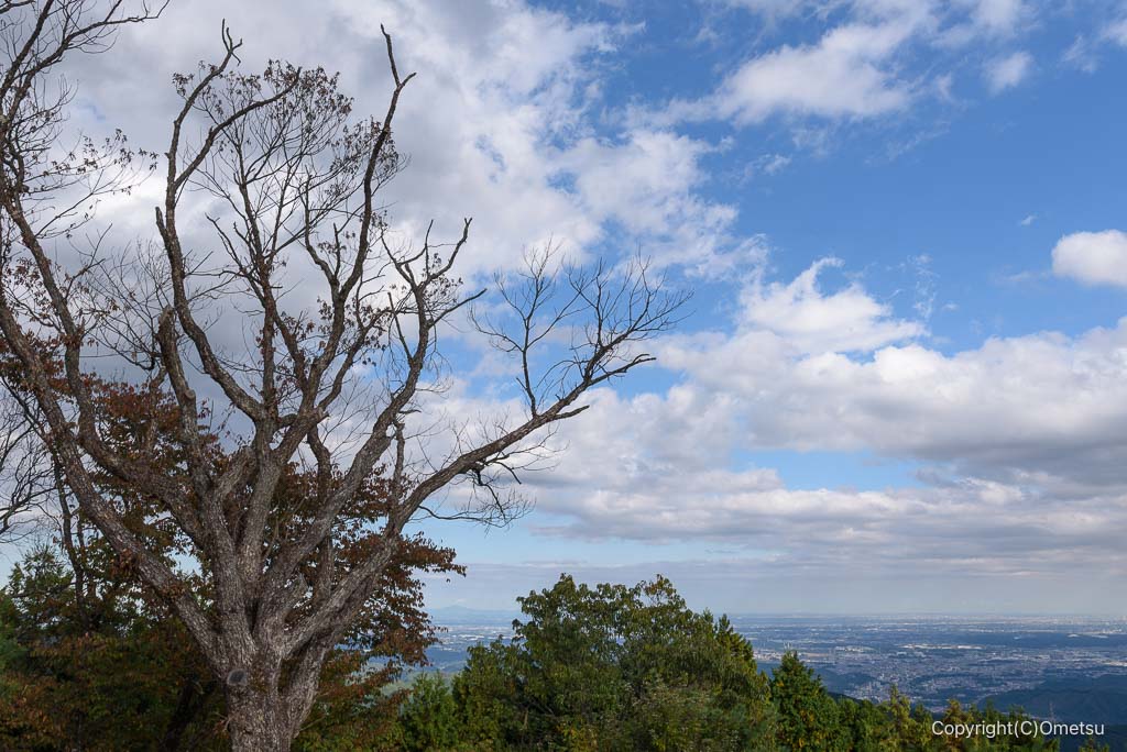 日の出山・山頂からの光景