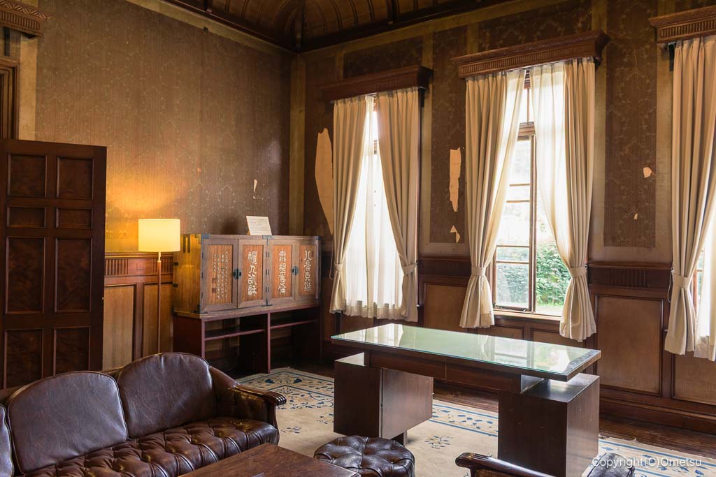 入間市・旧石川久美製糸西洋館、応接間
