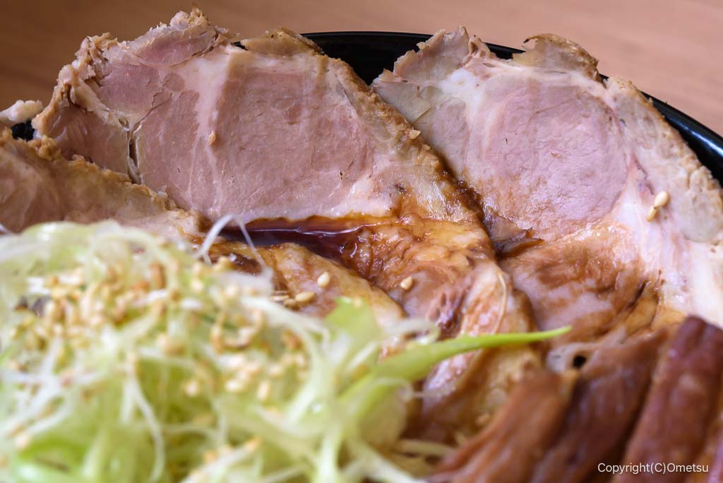福生の居酒屋「さ蔵」の、自家製チャーシュー