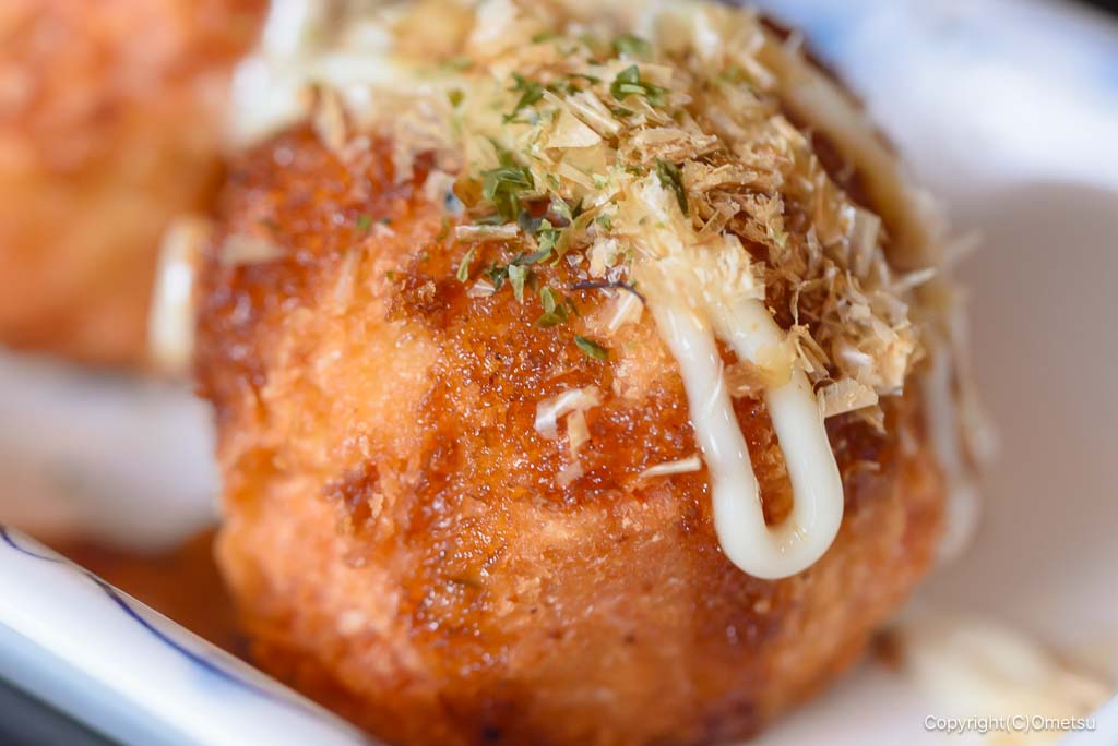 あきる野市・お休み処 松葉の、たこ焼きコロッケの、衣