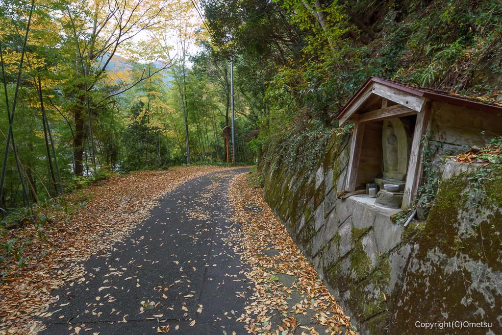 奥多摩・棚沢の、旧青梅街道