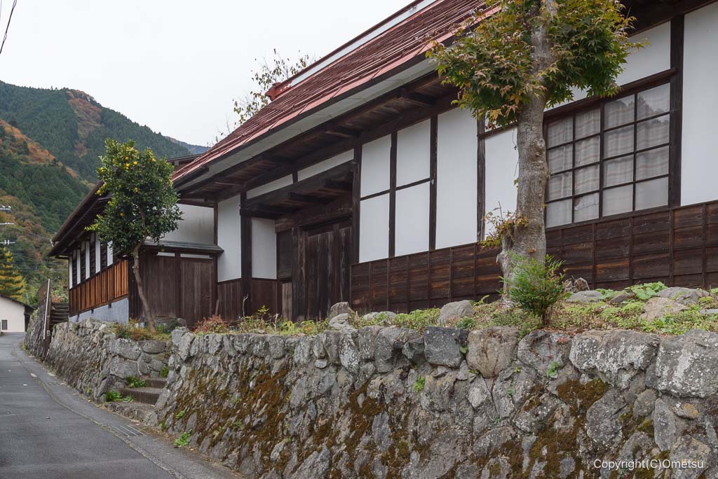 奥多摩・棚沢の、集落