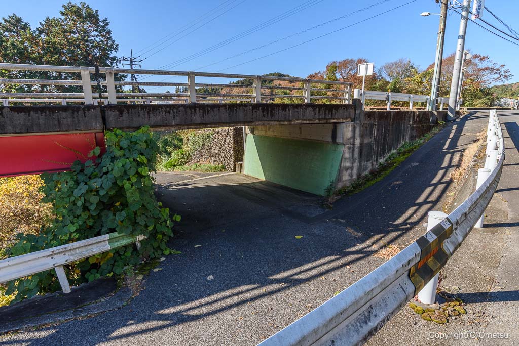 飯能・柏木山付近の立体交差