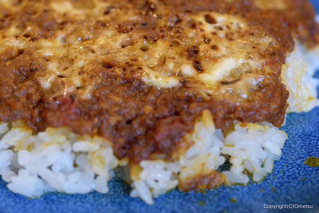 青梅・河辺のクミンの、キーマカレーのチーズ