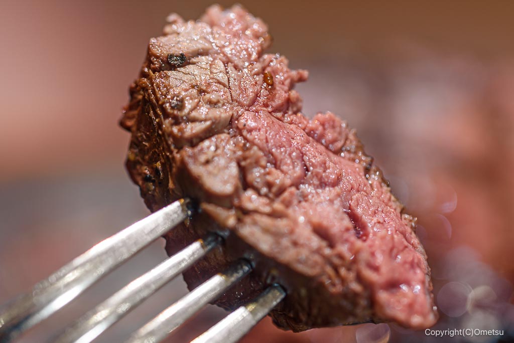 感動の肉と米 武蔵村山店の、ハラミステーキの岩塩添え