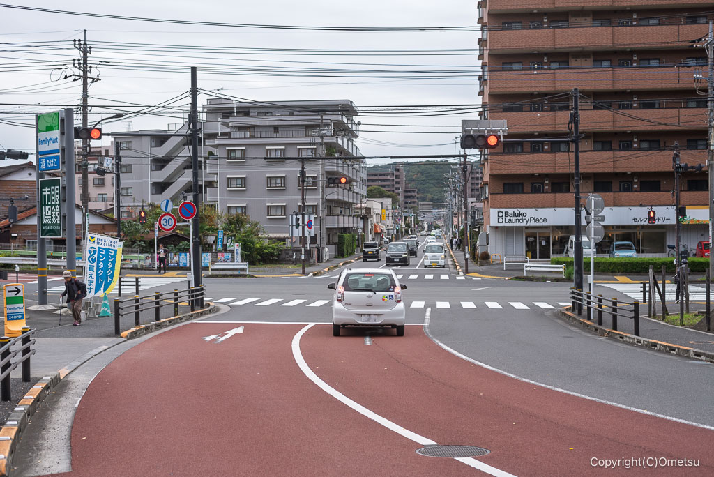 青梅・千ヶ瀬二丁目交差点