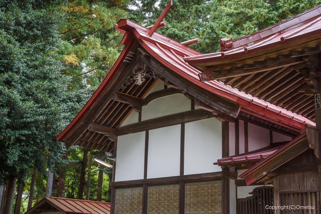 青梅・鹿島玉川神社の本殿