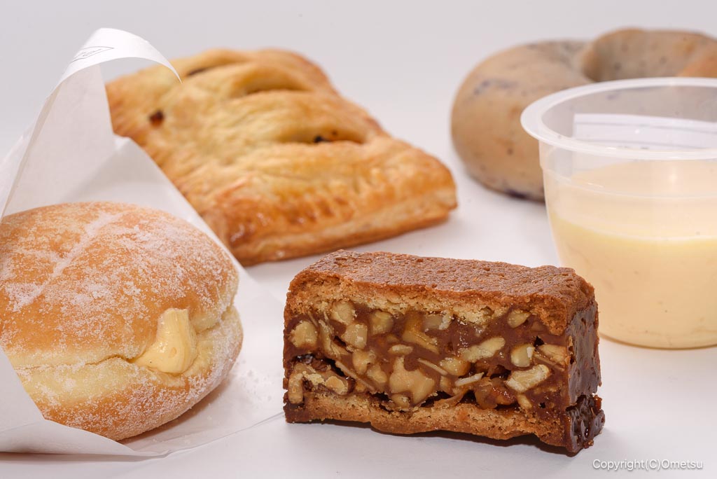 「純生食パン工房 HARE/PAN 青梅店」の、スイーツ類