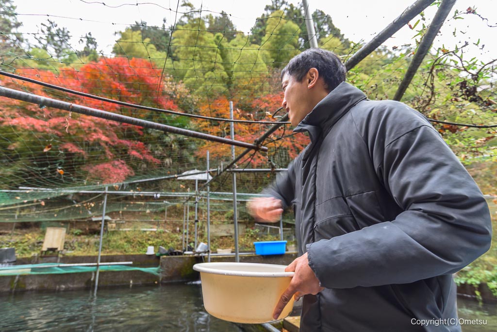 奥江戸水産・養殖場の西方さん