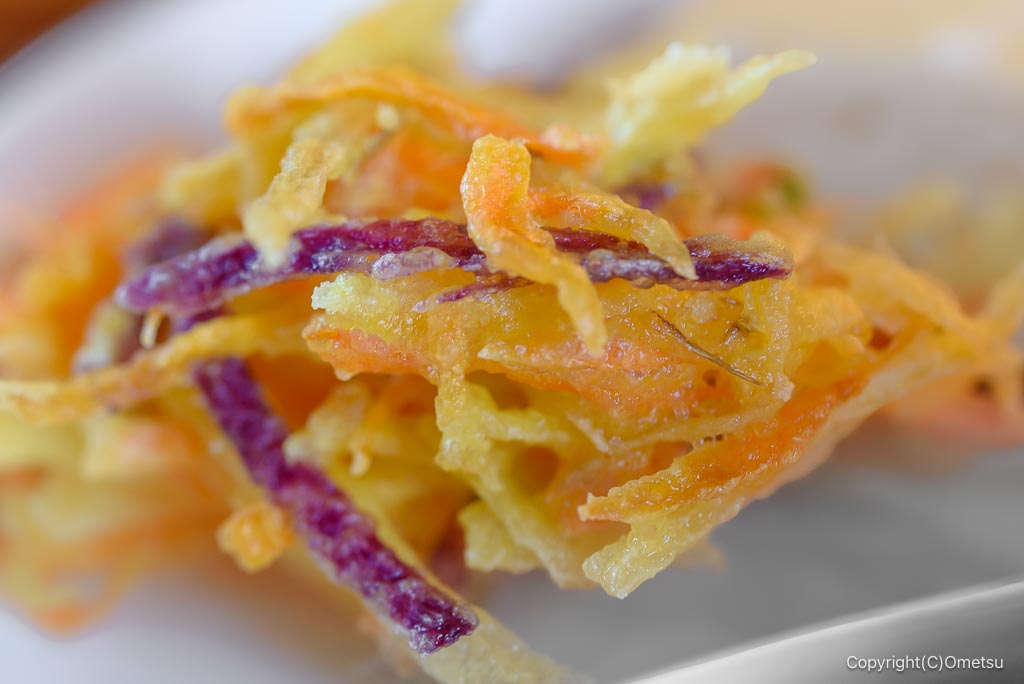 福生「家庭料理 またたび」の、野菜の天ぷら