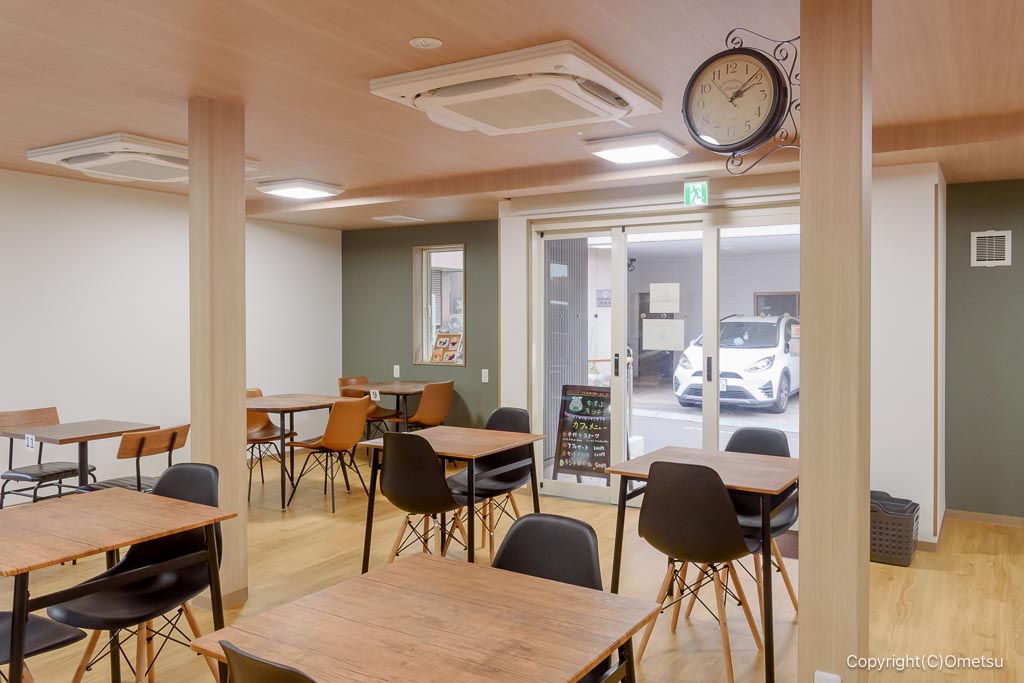 昭島市・むすぶキッチン、店内