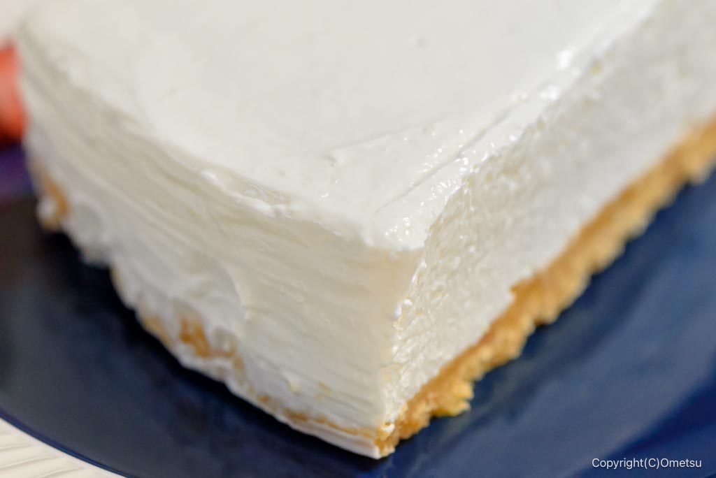 昭島市「むすぶキッチン」の、レアチーズケーキ