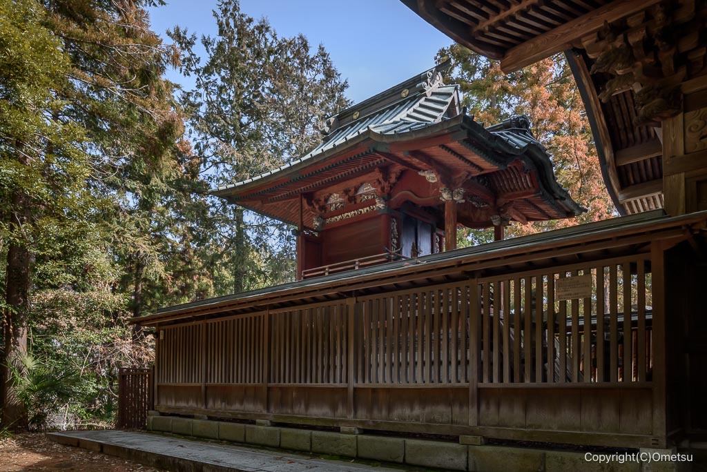 青梅・住吉神社の本殿