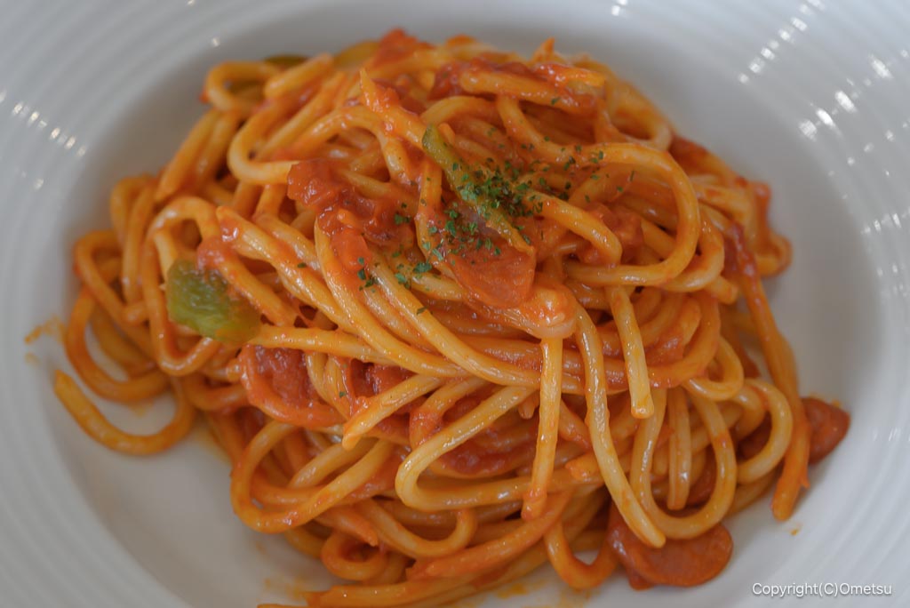 カフェ・ベローチェ イオンモール日の出店の、王道ナポリタンのバジル