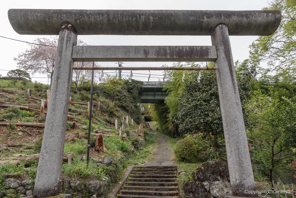 青梅市・青渭神社の一の鳥居