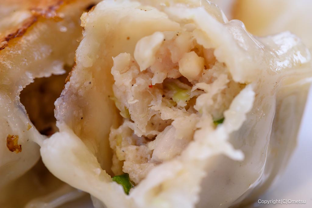 れんげ食堂Toshu 青梅店の、餃子の餡