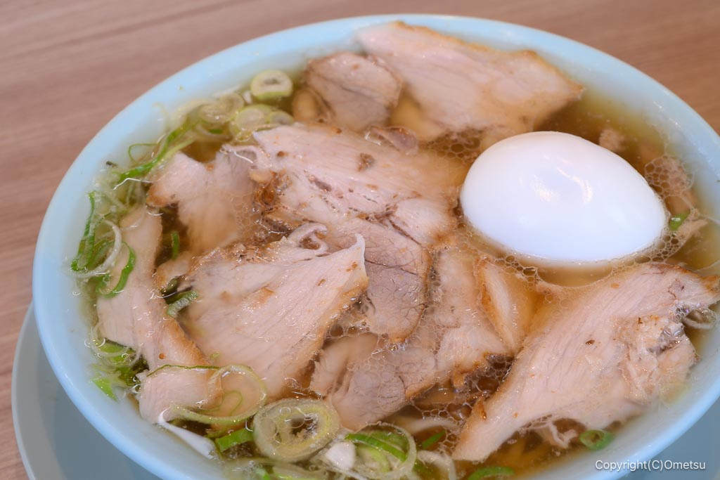 かっちゃんラーメン拝島店の、チャーシュー麺