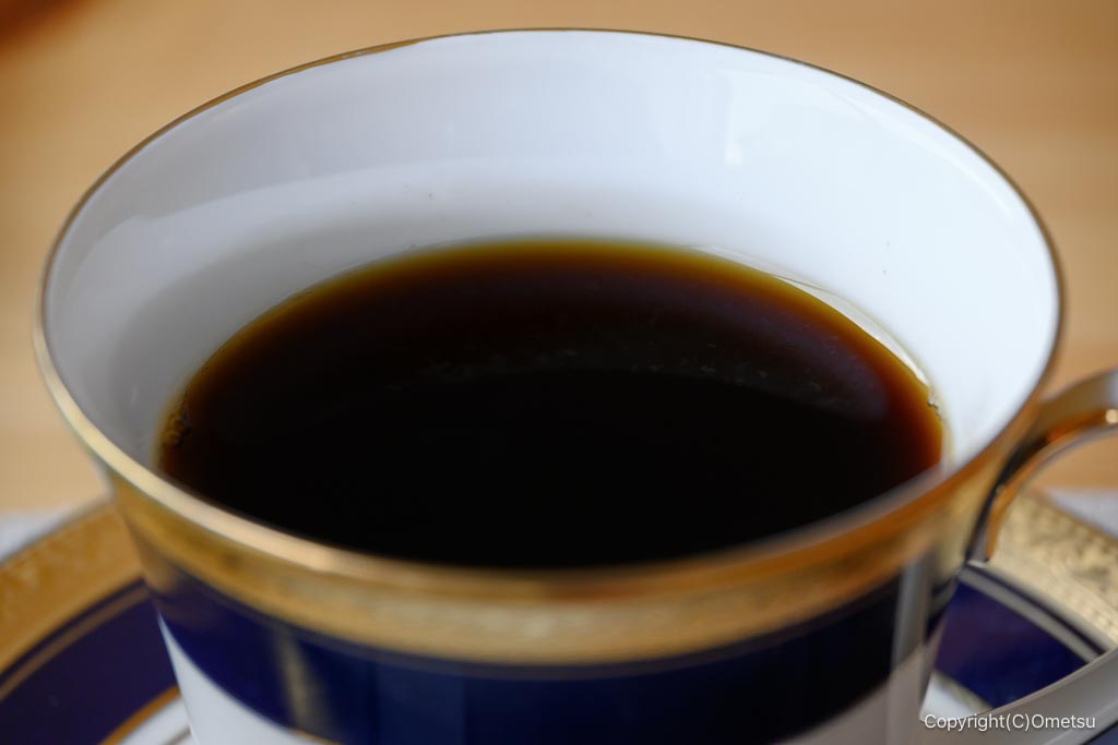 あきる野市「喫茶去 けやき」の、ハワイコナコーヒー