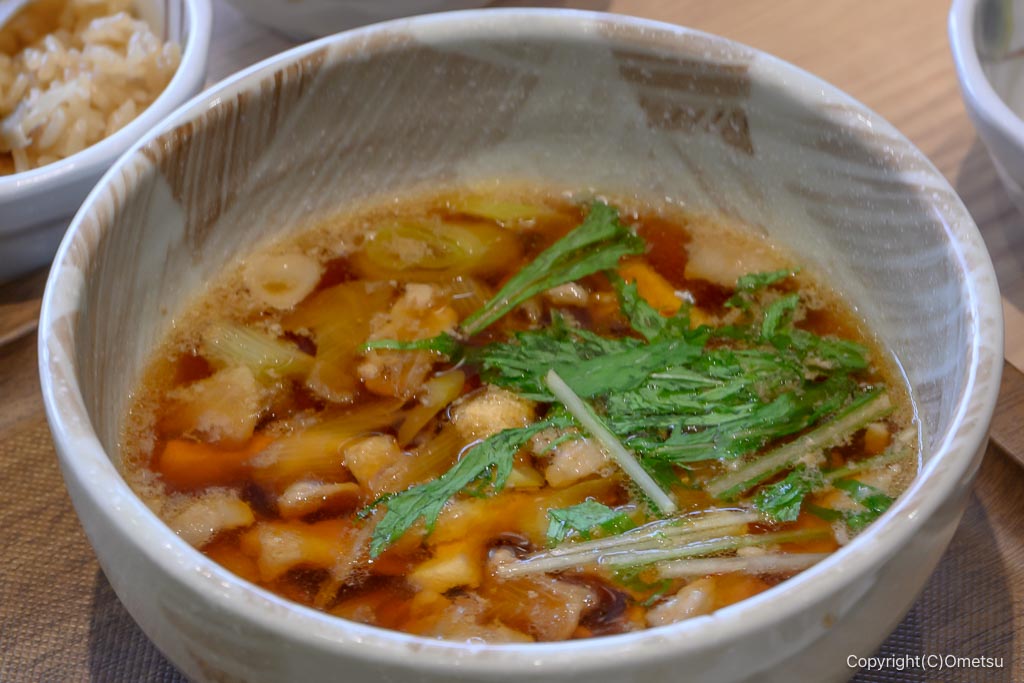 武蔵野うどん小麦晴れ・イオンモール日の出店の肉汁