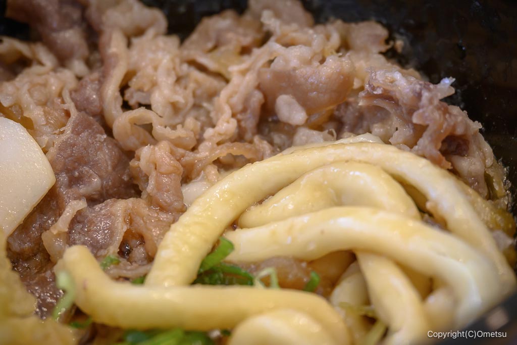 資さんうどんの、牛肉の甘辛煮