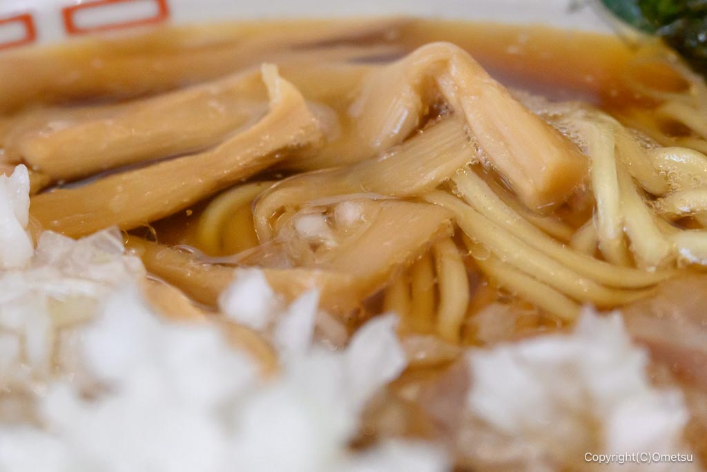 青梅・びんびん亭河辺店の、メンマ