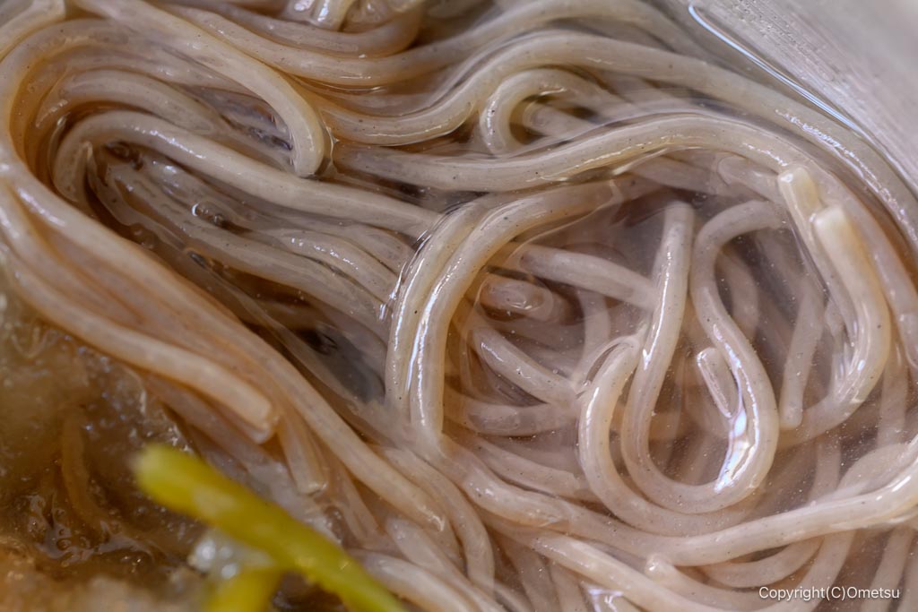 奥多摩フードコート・よんよん食堂の、冷麺