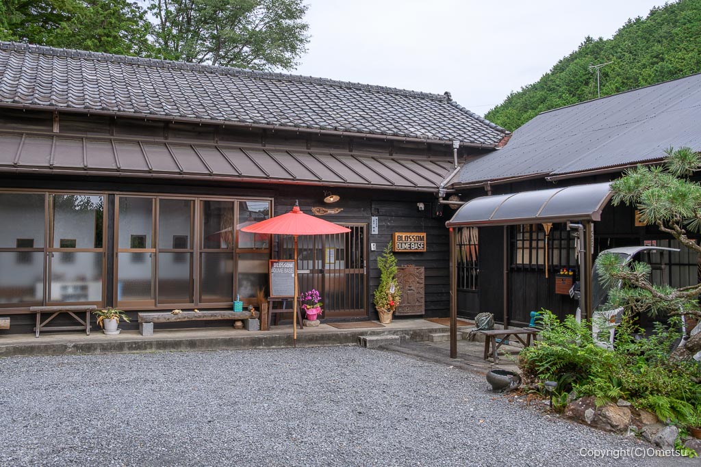 青梅・Cafe&Bar BLOSSOM