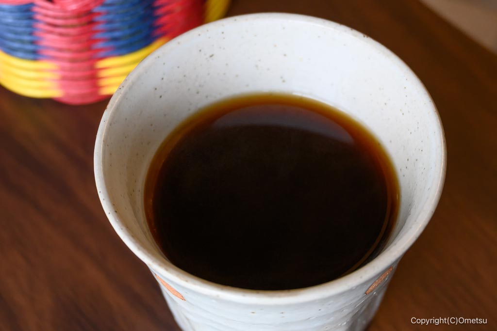 青梅市「彩りや」の、サービスコーヒー
