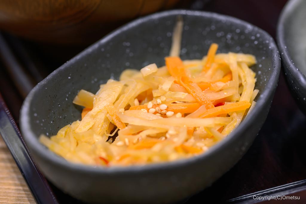 しんぱち食堂 イオンモール日の出店の、大根キンピラ