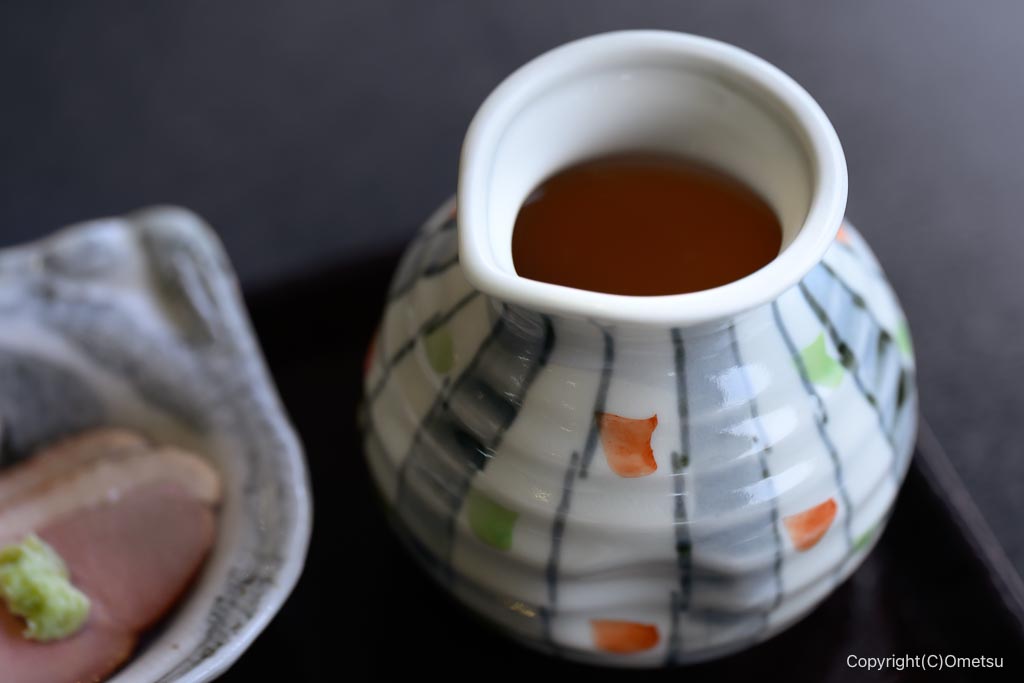 青梅「豆らく」の、おぼろ豆腐膳の、出し汁あんかけ
