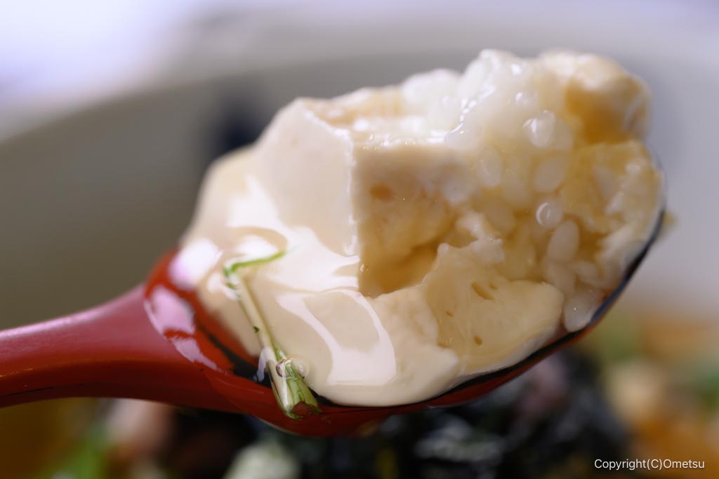 青梅「豆らく」の、おぼろ豆腐