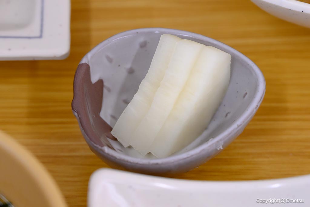ロピア昭島店・宝餃子の、漬物